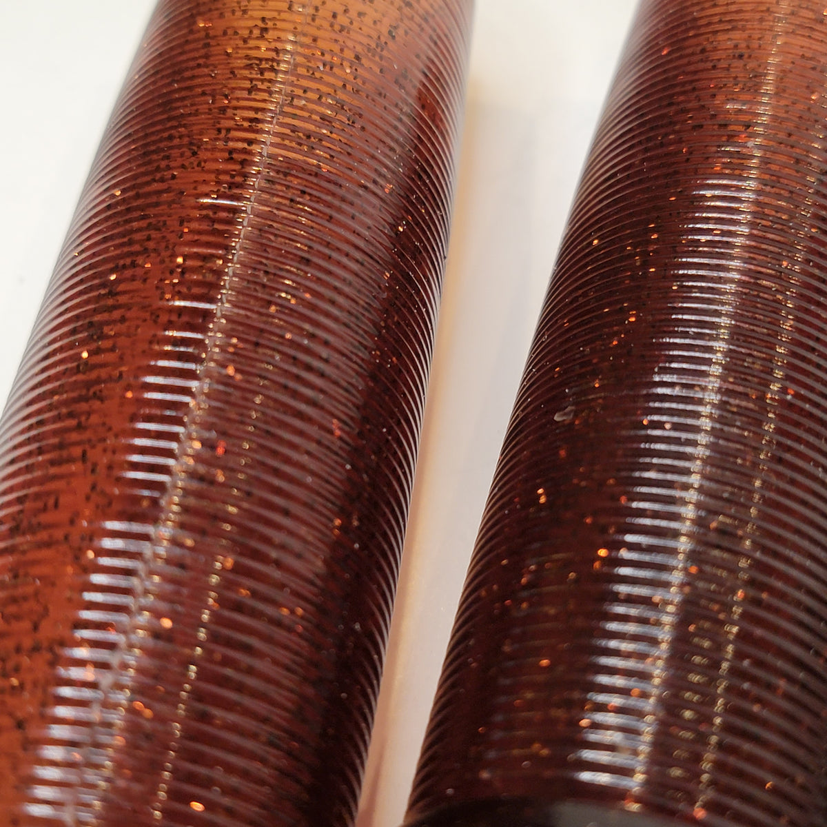 Grips, Pegs, Toe pegs