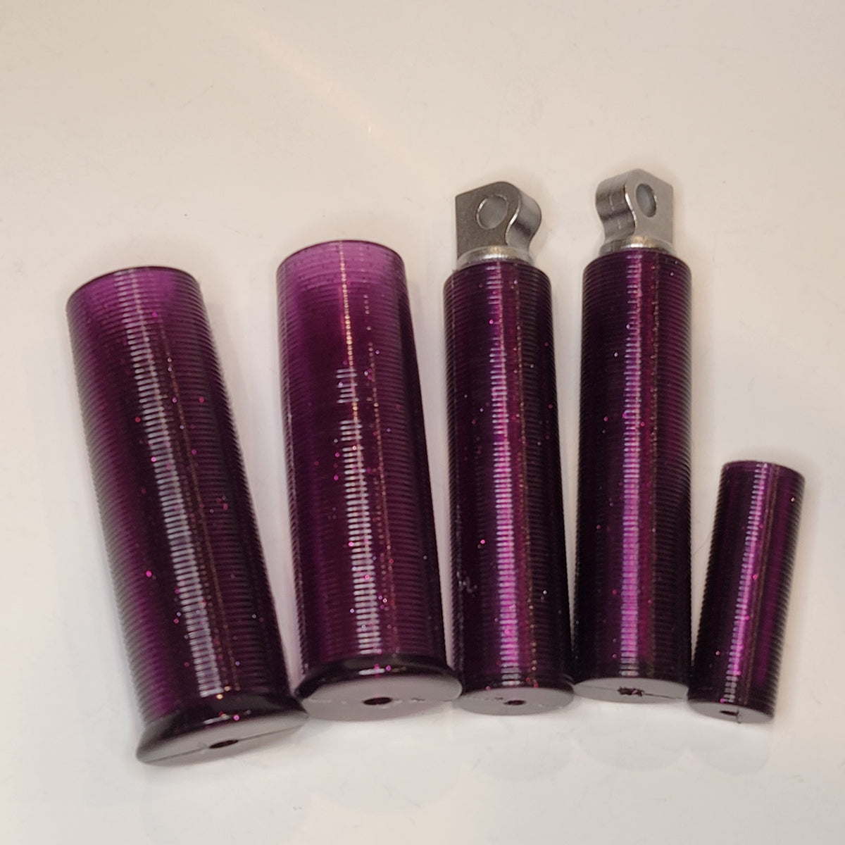 Grips, Pegs, Toe pegs