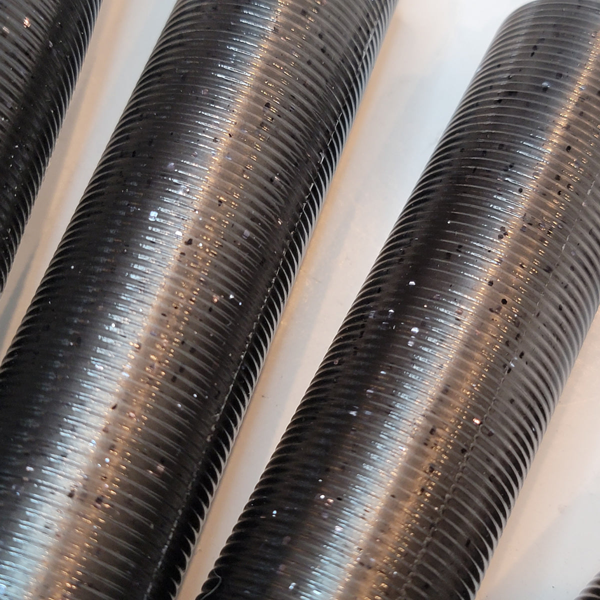 Grips, Pegs, Toe pegs