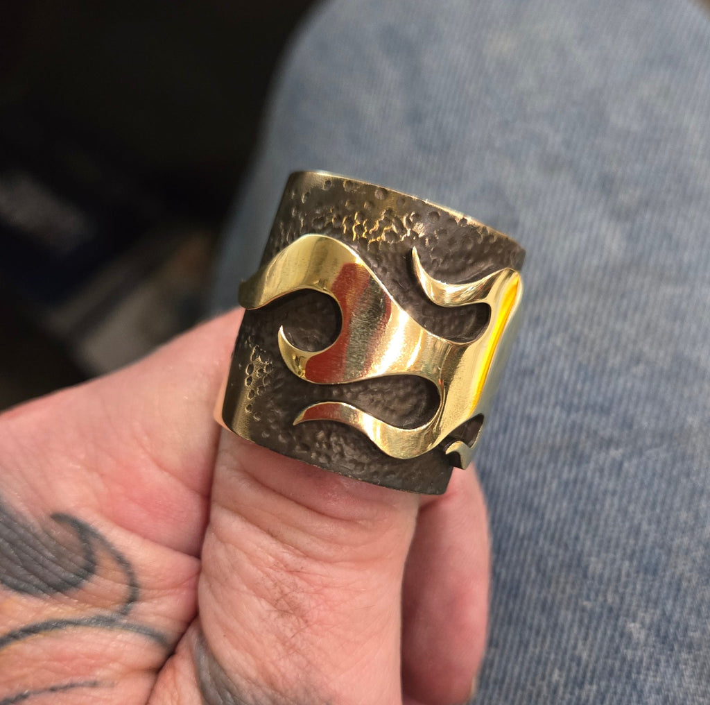 Flames Brass Pushrod Collar