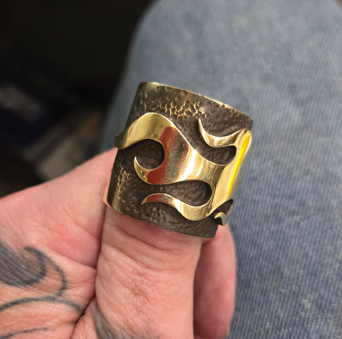 Flames Brass Pushrod Collar