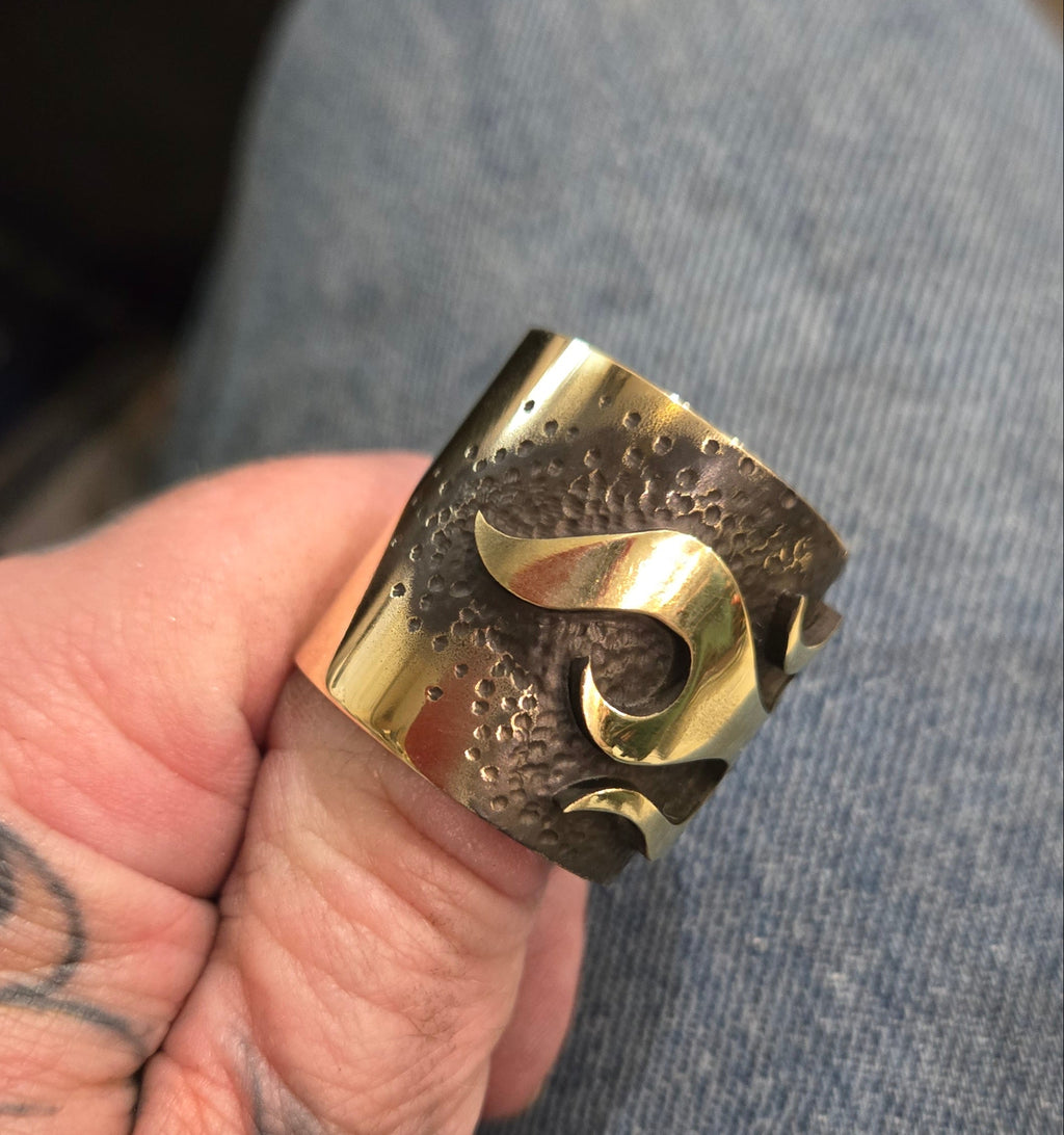 Flames Brass Pushrod Collar